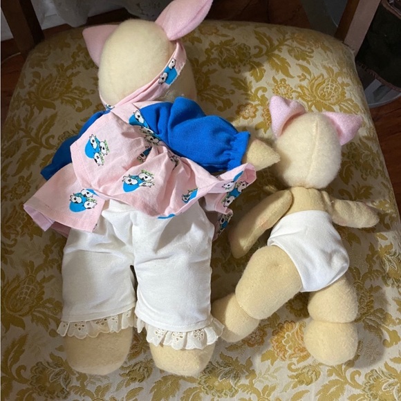 Adorable Handmade Stuffed Pig & Baby - Picture 7 of 8